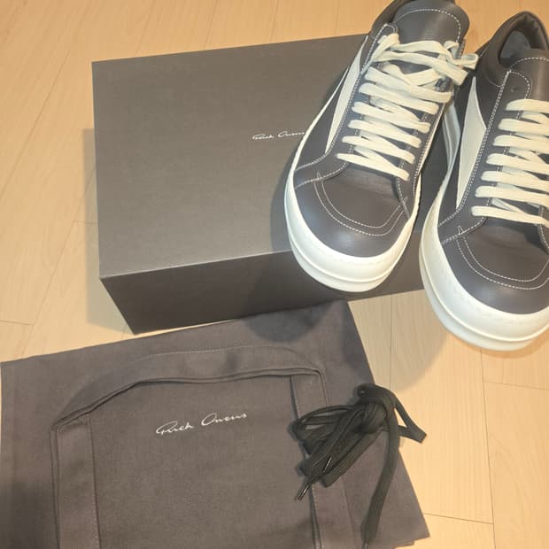 릭오웬스 다크더스트앤밀크 43.5