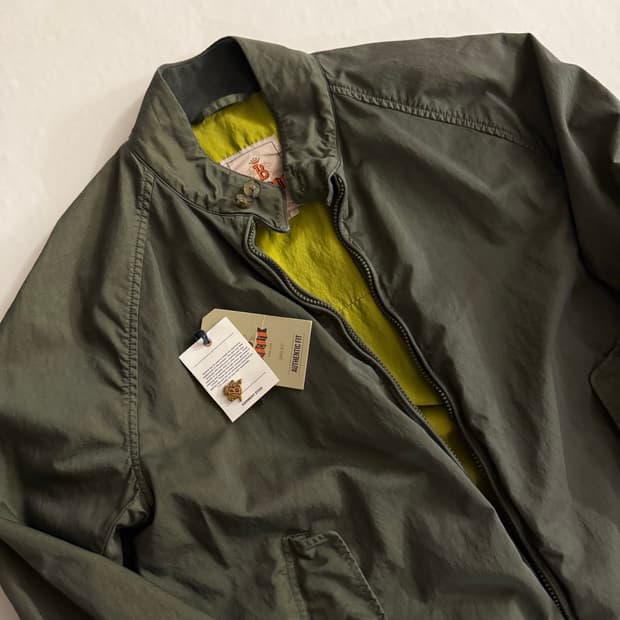 바라쿠타 g9 어센틱 핏 가먼트다잉 (40사이즈)