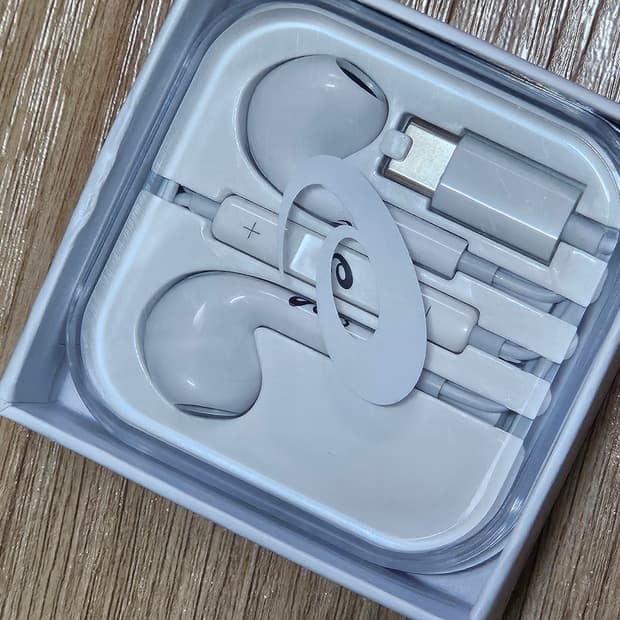 아식스 줄이어폰