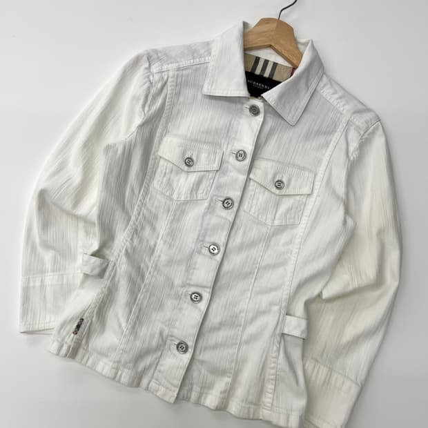 Burberry 버버리 화이트 크롭 코튼 자켓