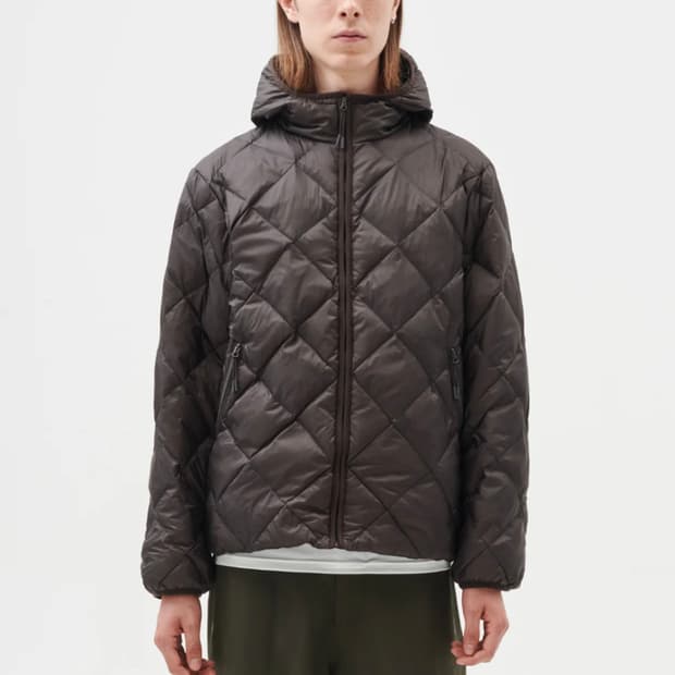 하이킹패트롤 라이트다운 패딩 L