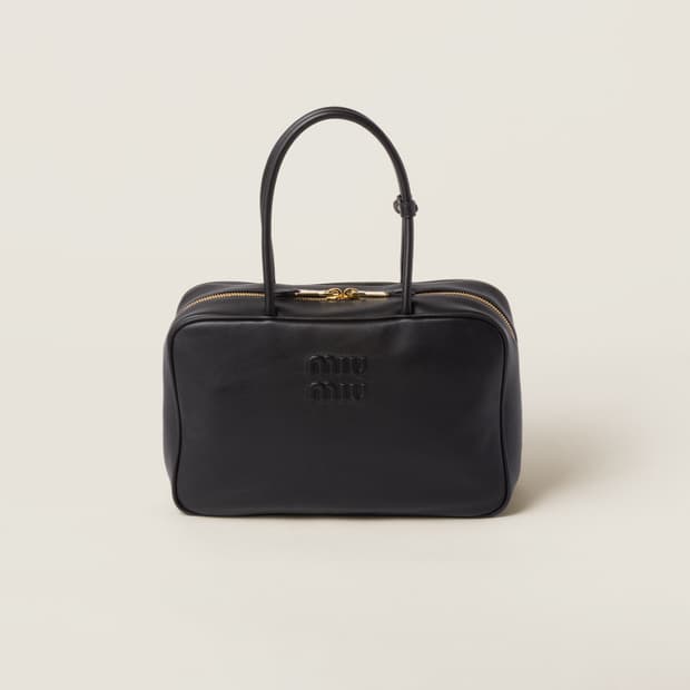 미우미우 보 백 