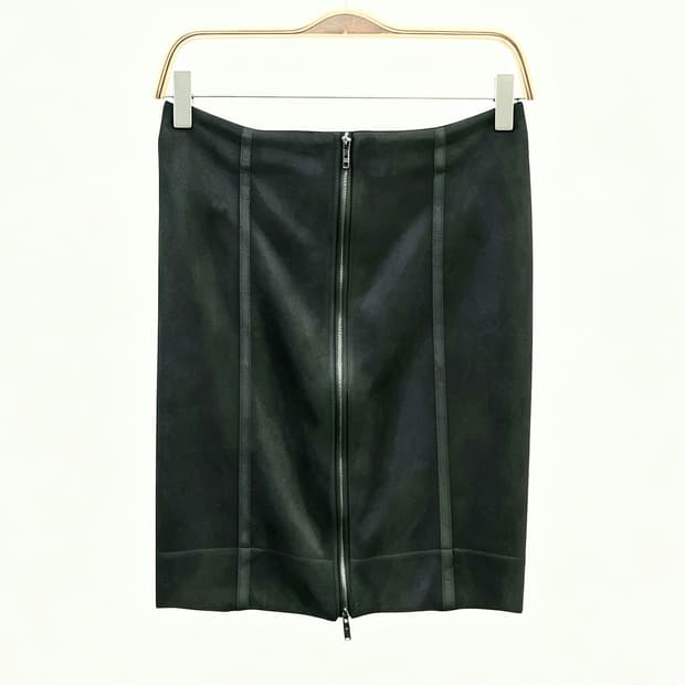 GUCCI 2009년제 이탈리아산 정품 블랙 지퍼 디테일 미니 스커트