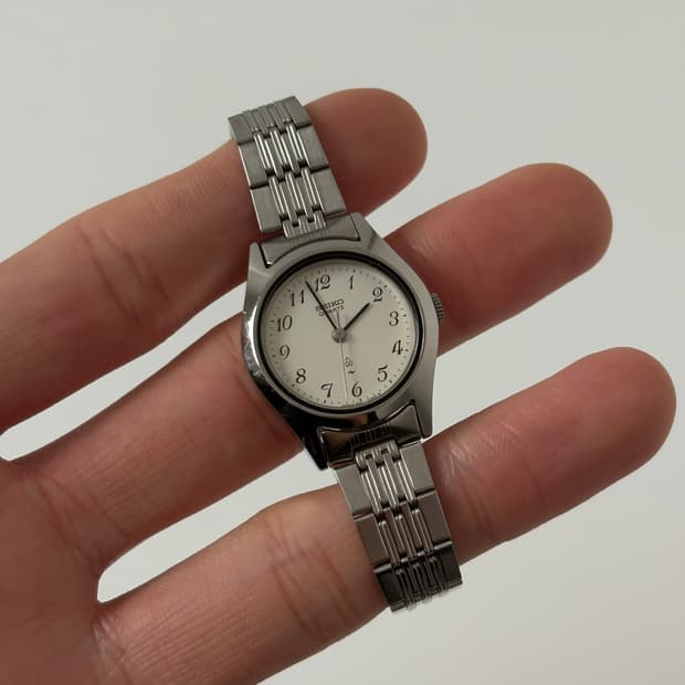 1980s Arabic Index Silver Ladies Quartz