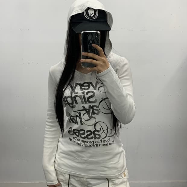 재패니즈 글리터 후드 롱슬리브 