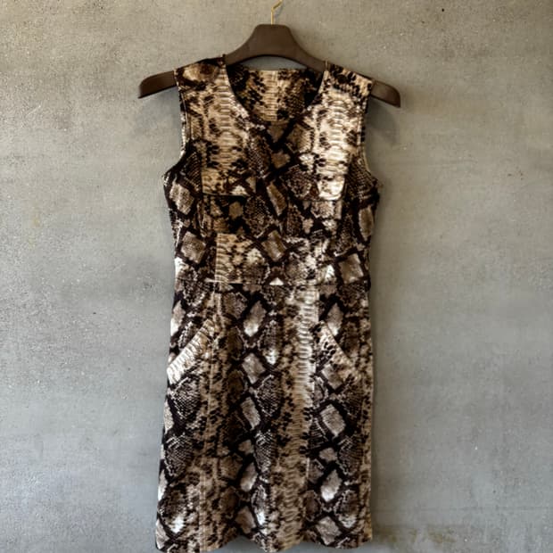 Calvin Klein 민소매 원피스