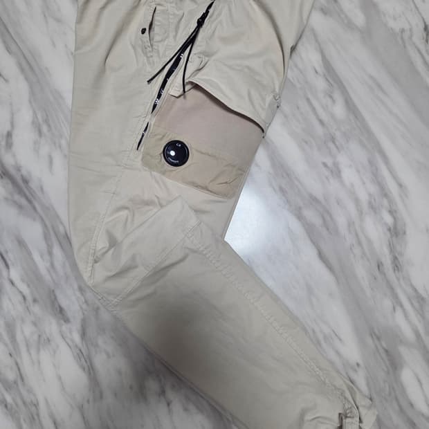 씨피컴퍼니 렌즈 카고팬츠