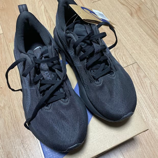 아식스 노바블라스트5 235 블랙