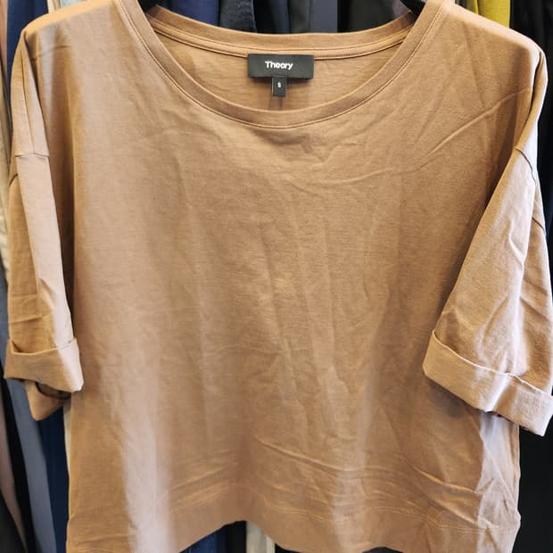 Theory 띠어리 반팔 티셔츠 S 사이즈