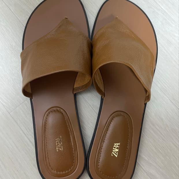 자라 브라운 샌들(쪼리)