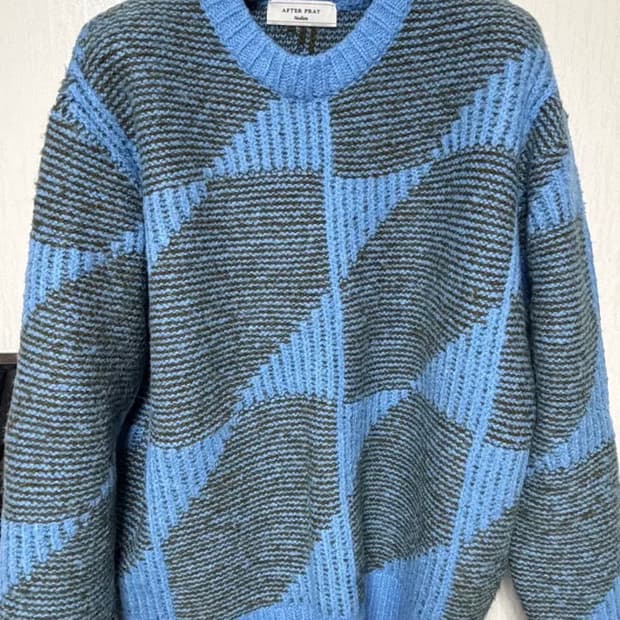 애프터프레이 헥사고날 자카드 니트 블루 M사이즈
