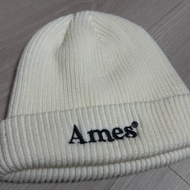 아메스 비니 화이트