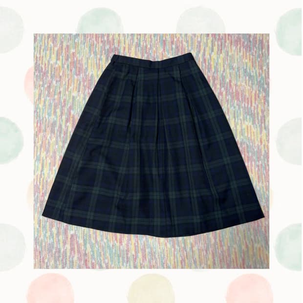 타탄체크 미디 스커트