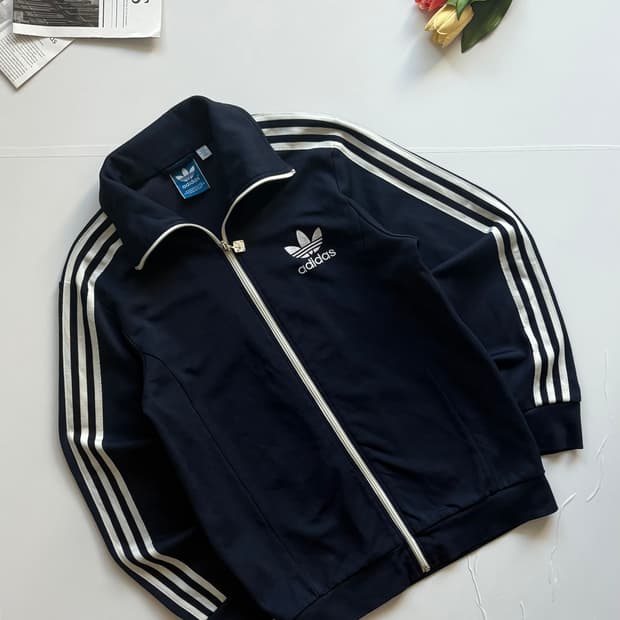 아디다스 유로파 네이비 트랙 져지 