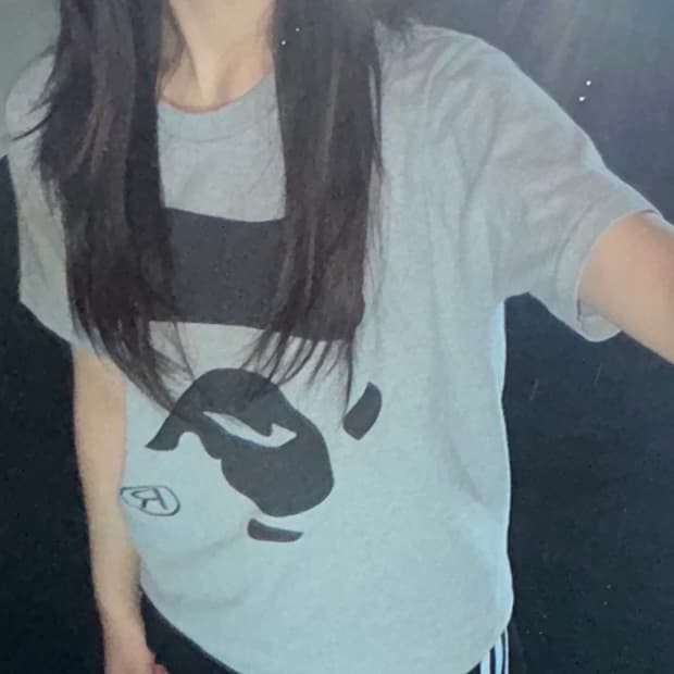 베이프 반팔티셔츠 s사이즈