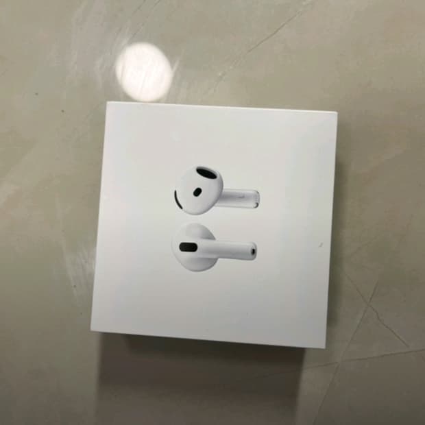에어팟4세대 미개봉 노이즈캔슬링
