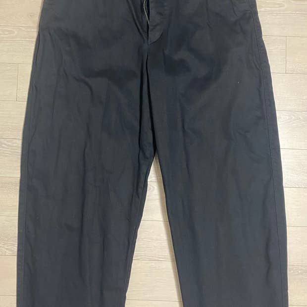 유니클로 U 와이드핏 치노 팬츠