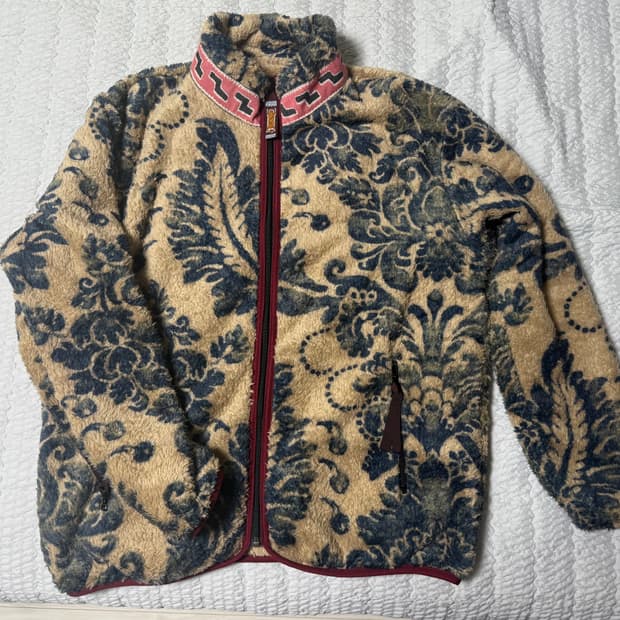 캐피탈 다마스크 마리아 후리스 사이즈2