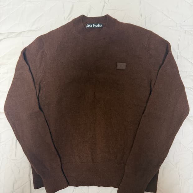 아크네 스튜디오 페이스 패치 울 니트 XS