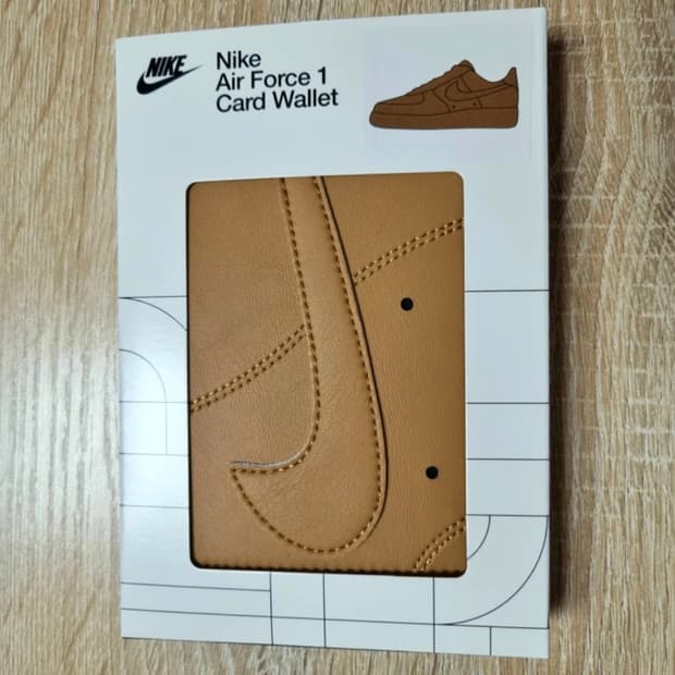 나이키 아이콘 에어포스1 카드지갑 브라운 된장포스
