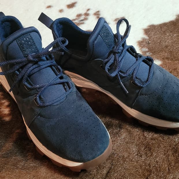 팀버랜드 네이비 스웨이드 운동화(275)