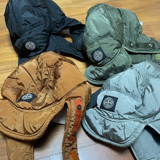 스톤아일랜드 나일론메탈 트루퍼햇 19AW