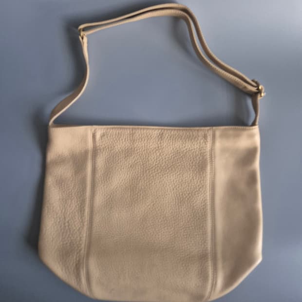 Old coach bucket bag