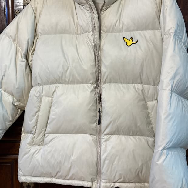 마크 곤잘레스 패딩 판매합니다