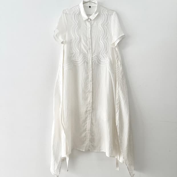 Wave embroidery layered top & ops 