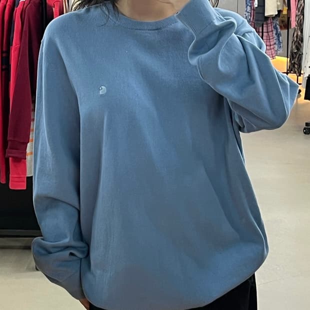 칼하트 소라 니트