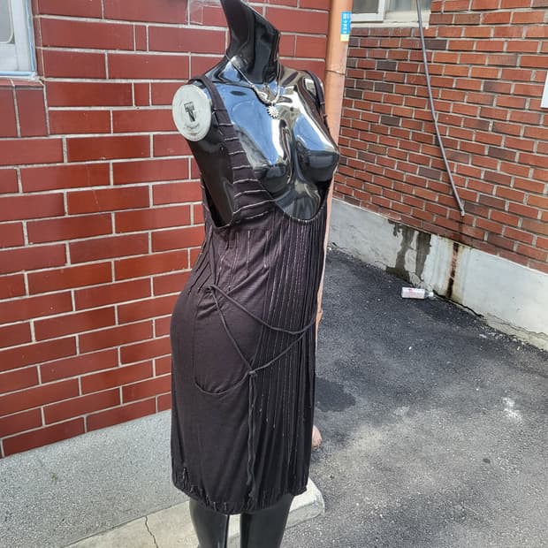 salvage Free One-piece 