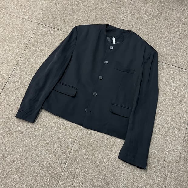 노이어 논카라 자켓