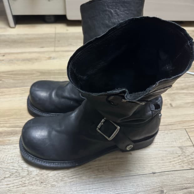 로맨틱 무브 후디진호 콜라보 엔지니어드 부츠 275