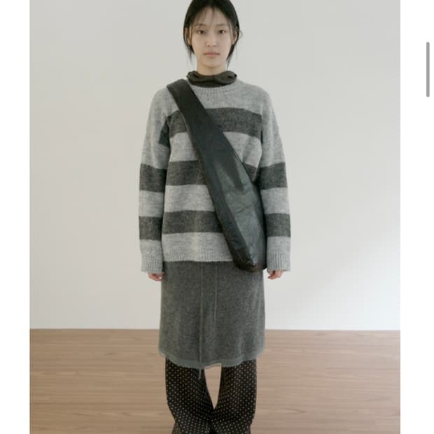 [에프터먼데이] 레이스 니트 미디 스커트 (그레이)