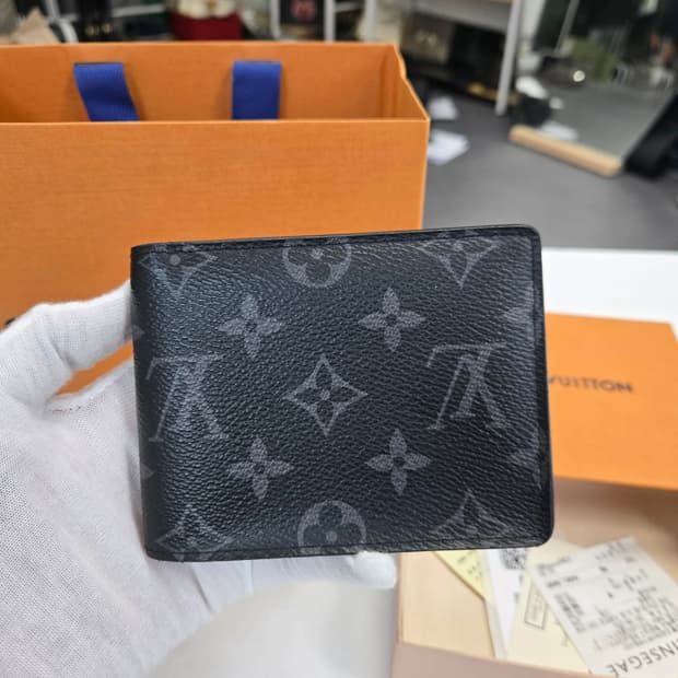 [40%할인] 루이비통 이클립스 반지갑