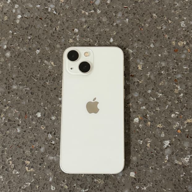 아이폰13 미니 128G + 쓰리타임즈 글로니 케이스