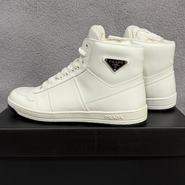 Prada downtown Hightop sneakers 8.5 size