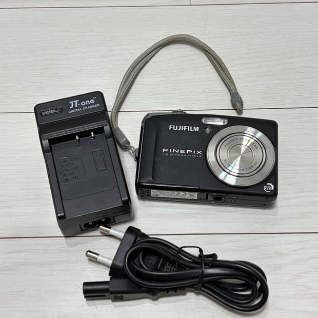후지필름 파인픽스 F50fd 빈티지 디카 (작례0)