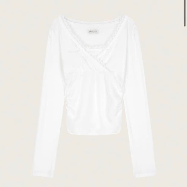 클리시어 비비안 발레 레이스 탑 화이트 롱슬리브 쓰리타임즈