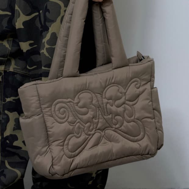 팬시클럽 패딩 백
