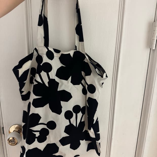 키티보니포니 플라워 에코백