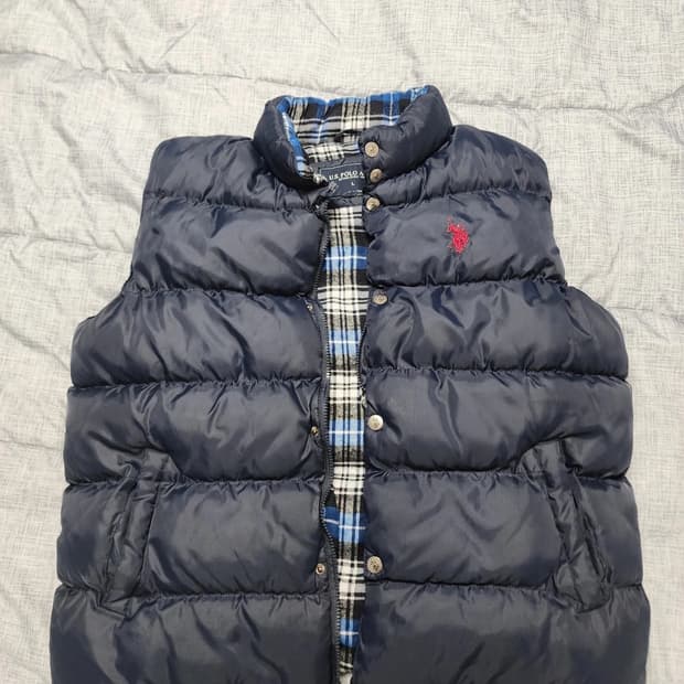 U.S.폴로 에센 로렌 리버시블 다운 패딩 조끼