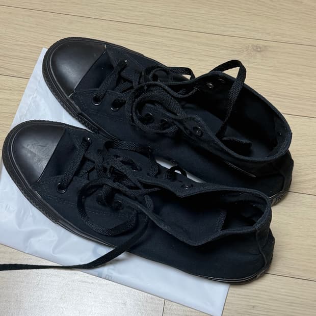 컨버스 올스타 하이 트리플 블랙 280 사이즈