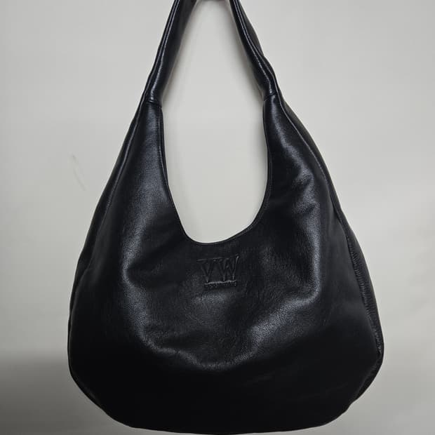 베라왕 블랙 가죽 숄더백