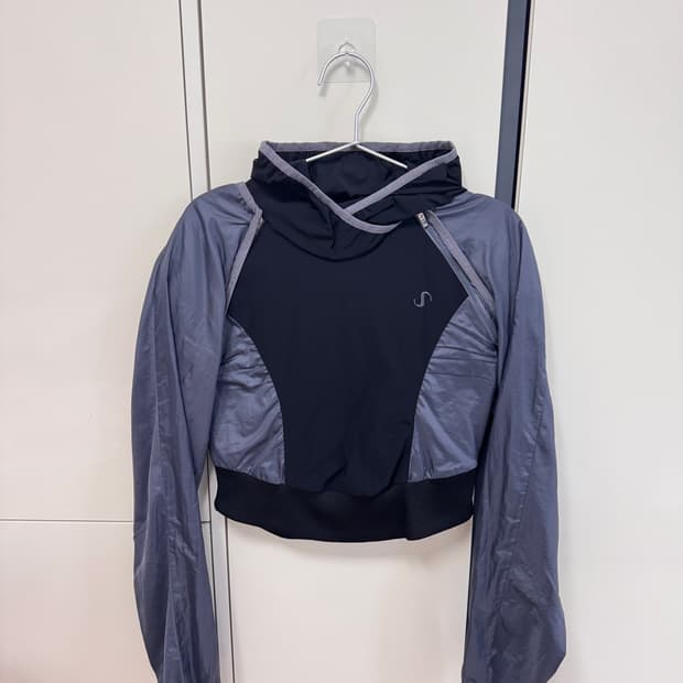 오호스 2-way Hoodie Bolero Black 투웨이 후드 상의