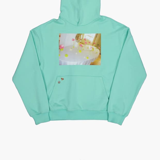 나비버스 나비 가든 후드티 구해요!