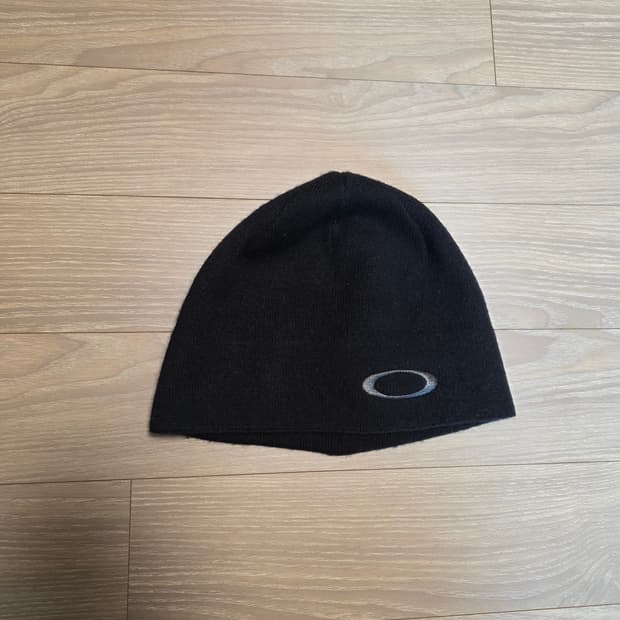 오클리 택티컬 비니