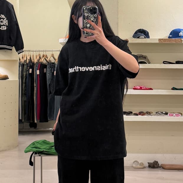 디스이즈네버댓 로고 블랙 반팔티 U1179