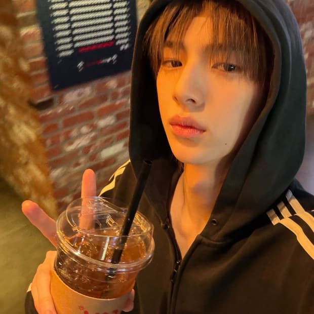 네고가능)코르티스 주훈 아디다스 후드집업😊