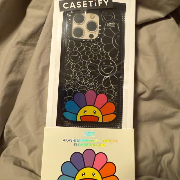 케이스티파이 16프로 맥세이프 무라카미 카이카이키키